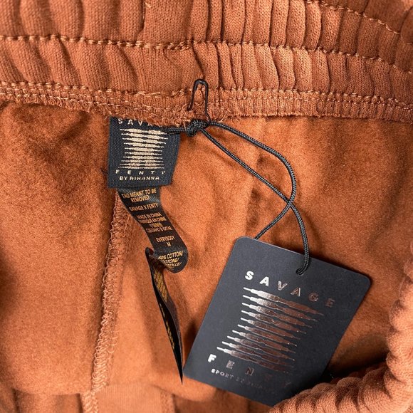 SAVAGE x FENTY Super Bowl Merch Bundle - Picture 7 of 10